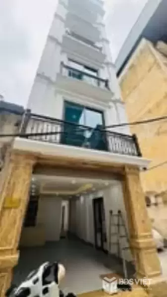 SIÊU PHẨM PHẠM VĂN ĐỒNG – LÔ GÓC 3 MẶT- Ô TÔ TRÁNH – THANG MÁY ĐỐI DIỆN BỘ CA