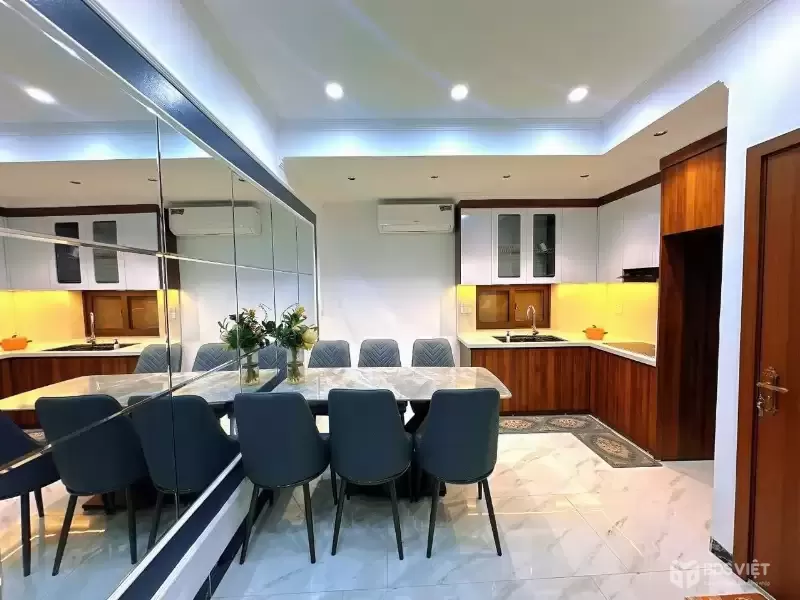 SIÊU PHẨM PHẠM VĂN ĐỒNG – LÔ GÓC 3 MẶT- Ô TÔ TRÁNH – THANG MÁY ĐỐI DIỆN BỘ CA