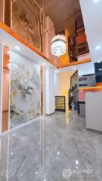 ĐOÀN VĂN BƠ – NHÀ 3 TẦNG NHỎ XINH – XÁCH VALI VÀO Ở NGAY???? Giá chính chủ: 3.5 TỶ – bớt Lộc Cách hẻm xe hơi chỉ 2–3 căn,