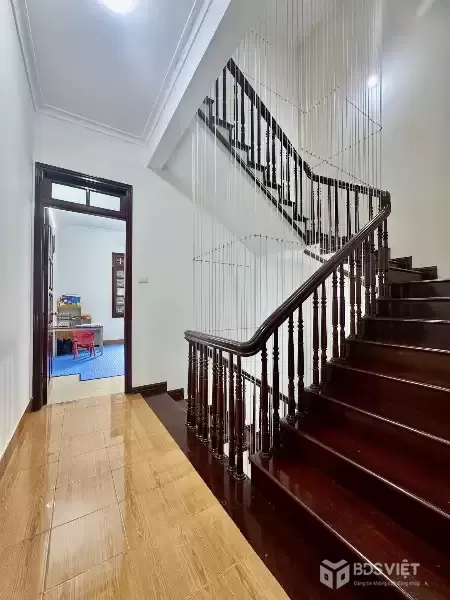 BÁN NHÀ NGUYỄN CHÁNH, CẦU GIẤY, PHÂN LÔ VỈA HÈ 62M2 MT4.2, OTO TRÁNH, KINH DOANH, HƠN 30 TỶ