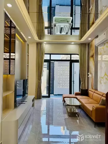 Nhà Mới Xây 100% -Ngang 6.4m- 4 Tầng- Chỉ 6 Tỷ 490