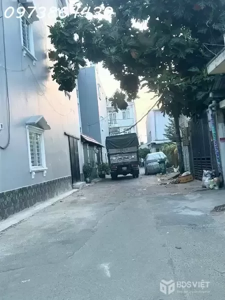 NHÀ 3 TẦNG -  HẺM XE TẢI – XE HƠI NGỦ TRONG NHÀ – NGANG 5 M- DIỆN TÍCH LỚN 153M² – CHỈ 10,2 TỶ