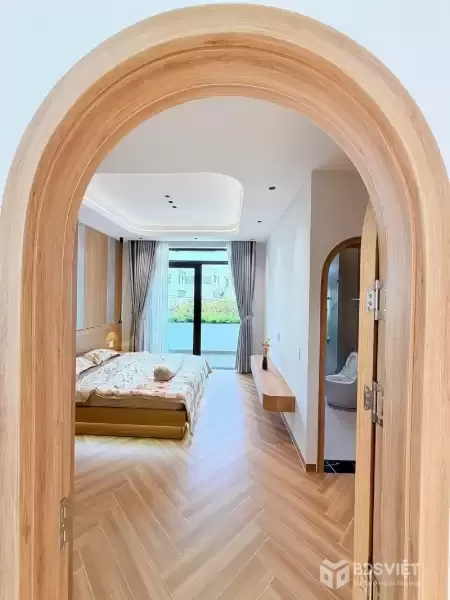 Bán nhà 3 tầng Lỗ Giáng Hòa Xuân, 100m2, gần CV Văn Tiến Dũng, giá 7.99 tỷ