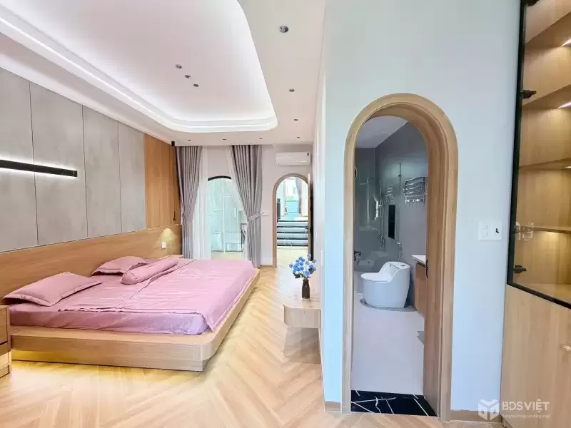 Bán nhà 3 tầng Lỗ Giáng Hòa Xuân, 100m2, gần CV Văn Tiến Dũng, giá 7.99 tỷ