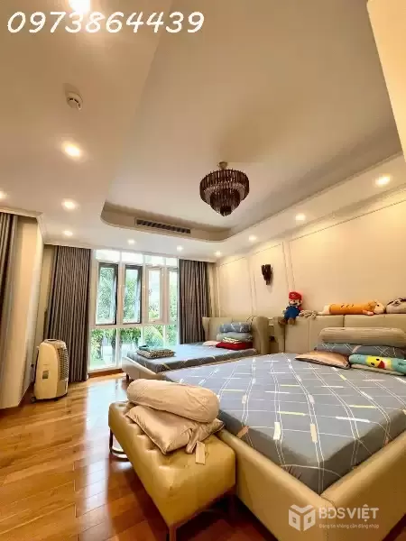 ???? GIẢM SỐC 3 TỶ – GIÁ MỚI CHỈ 65 TỶ ????

???? BIỆT THỰ VIP KHU COMPOUND – GÓC 2 MẶT TIỀN – NGUYỄN TRỌNG TUYỂN, TÂN BÌNH ????