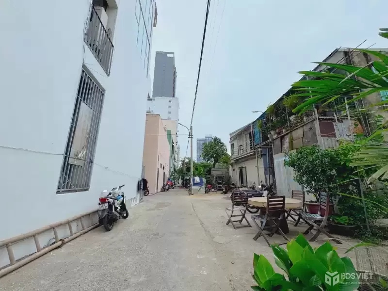 ♥ Đất đường 6m sát Trần Hưng Đạo, Cầu Tình Yêu, 65m2, 2 mặt tiền, 6.x tỷ