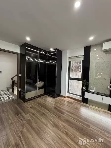 NHÀ ĐẸP NHƯ KHÁCH SẠN- LÊ TRỌNG TẤN TX – 41M² – 6T THANG MÁY – LÔ GÓC – FULL NỘI THẤT