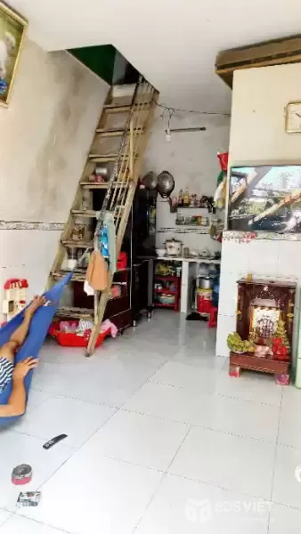 ???? THUẬN AN CƯ – CHDV 10 PHÒNG – DÒNG TIỀN 35TR
- Q7 – H.ẺM 308 HUỲNH TẤN PHÁT – 7x28 – NH.ỈNH 15 T.Ỷ