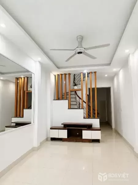 Phú Đô Lê Quang Đạo 38m 7.8ty - Ngay Sân Mỹ Đình - Gần Ô tô - Full tiện ích 5 tầng chắc chắn 