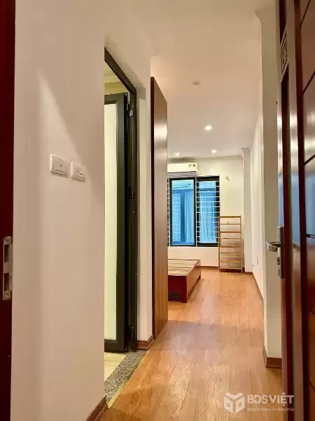 ???? BÁN NHÀ TRUNG TÂM THẠCH BÀN – 5 TẦNG – Ô TÔ ĐỖ CỔNG – 32M²