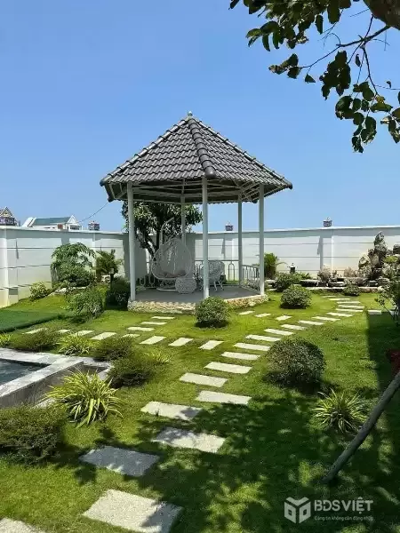 BIỆT THỰ BIỂN CỦA DIỄN VIÊN TẠI BÀ RỊA – 600M2 ĐẤT, 300M2 THỔ CƯ – CHỈ 10.8 TỶ