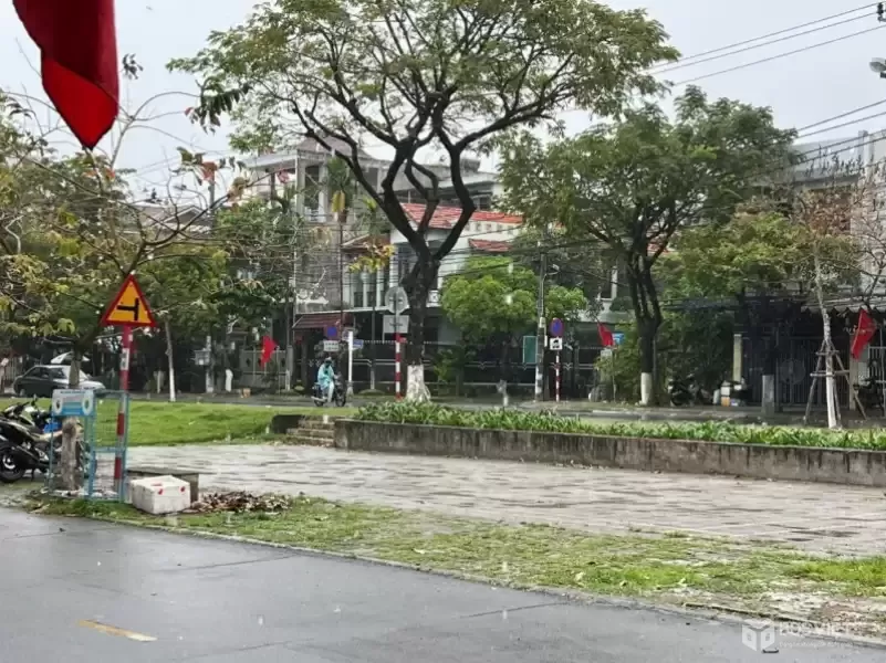 ♥ MT Phần Lăng View Công Viên, gần Huỳnh Ngọc Huệ 70m2, ngang 5m, 6.x tỷ