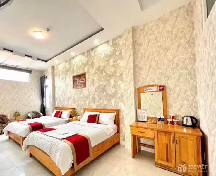Cho thuê khách sạn 11 phòng La Sơn Phu Tử, phường 6,  Đà Lạt 22 triệu/tháng
