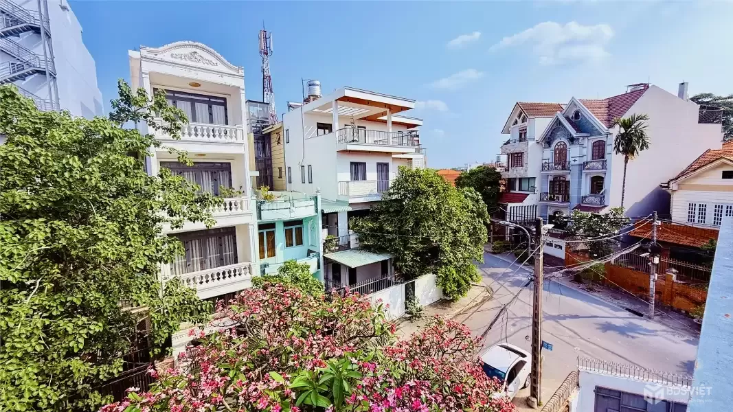 BIỆT THỰ CHDV CAO CẤP, GÓC 2 MẶT TIỀN, GẦN BỜ KÊNH THAM LƯƠNG, DT 320M2, 4 TẦNG GIÁ 39 TỶ