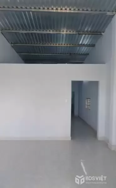 CẦN BÁN 80M2 4X20 GIẤY TAY NHÀ CẤP 4 HẺM XE MÁY