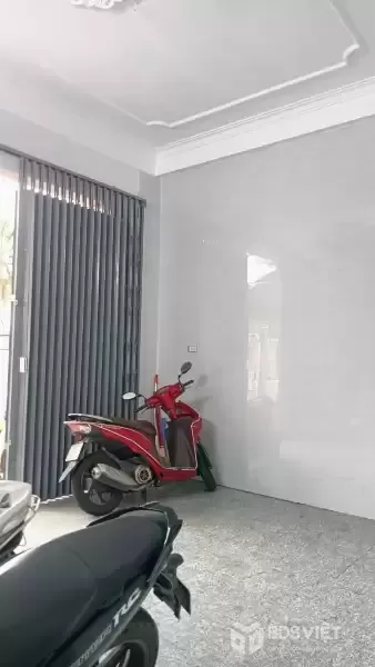 ♥ MT Duy Tân, 90m2, 3 tầng cứng, 8 căn hộ, 35tr/th