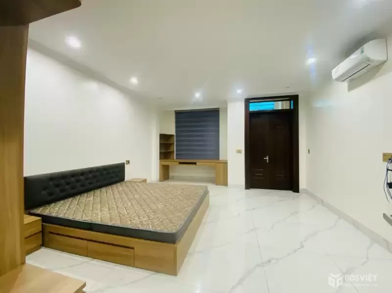 CHO THUÊ NHÀ ĐẸP  VÕ CƯỜNG CÓ THANG MÁY VÀ 6 PHÒNG NGỦ