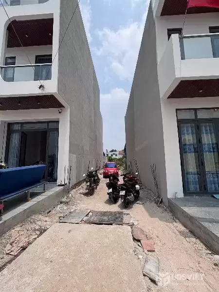 bán nhà đường Hồ Văn Cống giá chưa đến 3 tỷ, Thủ Dầu Một 