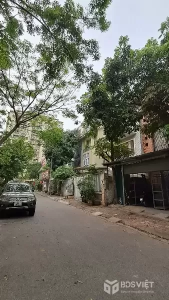 BÁN ĐẤT ĐẤU GIÁ VIỆT HƯNG 90M2- Ô TÔ TRÁNH- TƯƠNG LAI RỰC RỠ-16.9 TỶ