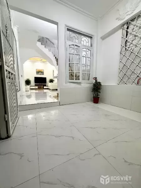 Hàng hiếm Lạc Long Quân - Tây Hồ - HN.