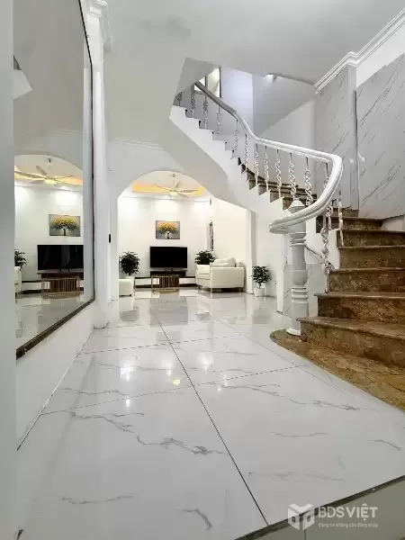 Hàng hiếm Lạc Long Quân - Tây Hồ - HN.