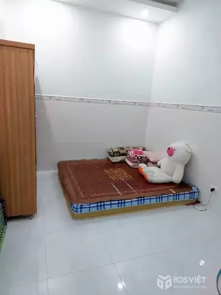 CẦN BÁN 103M2 NHÀ 1 TẤM ĐẸP LUNG LINH HẺM XE TẢI