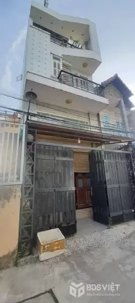 Cần tiền bán gấp căn nhà mặt phố cực phẩm tại đường Thọ Tháp