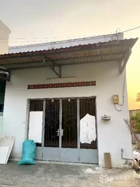 CẦN BÁN 98M2 6X17 NHÀ CẤP 4 HẺM XE HƠI GẦN ĐH PHẠM NGỌC THẠCH