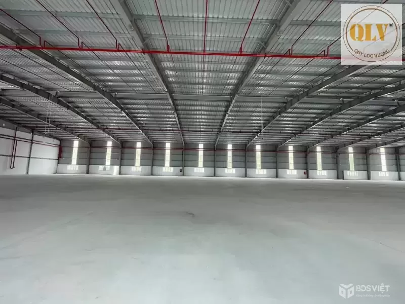 Cho thuê nhà xưởng khuôn viên lớn – Uyên Hưng, Tân Uyên, Bình Dương – 3.280m²