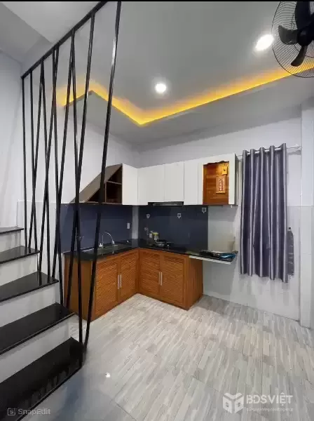 BÁN NHÀ 2 tầng HẺM Ô TÔ NGÔ ĐẾN NGAY CHỞ SƠN THUỶ VĨNH PHƯỚC