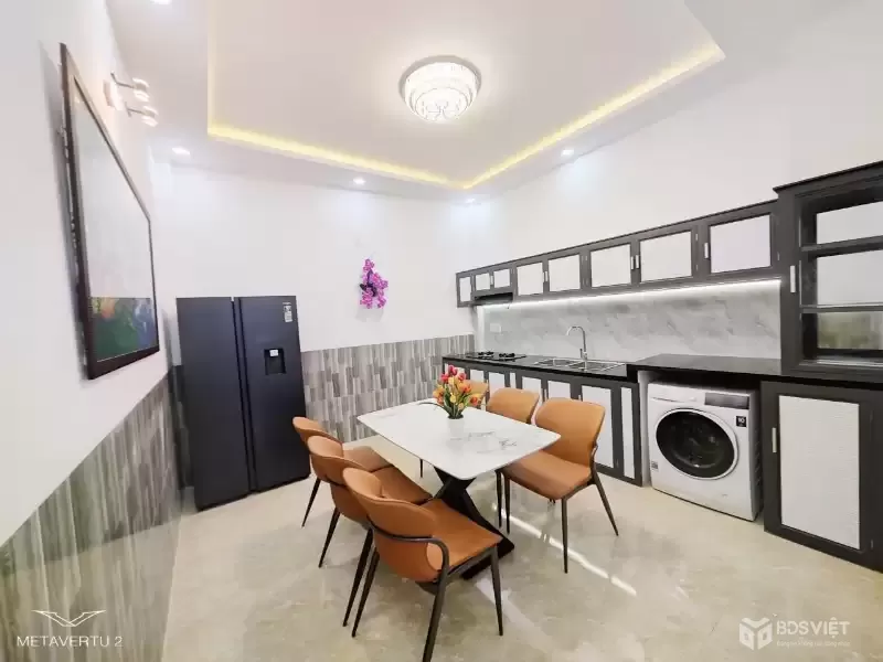 BÁN NHÀ MỚI TTTP 3 TẦNG HẺM CAO ĐÀI P. TÂY NHA TRANG