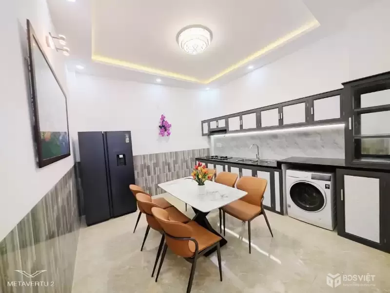 BÁN NHÀ MỚI 2 TẦNG TTTP GẦN CHÙ PHẬT TRẮNG HẺM CAO ĐÀI NHA TRANG
