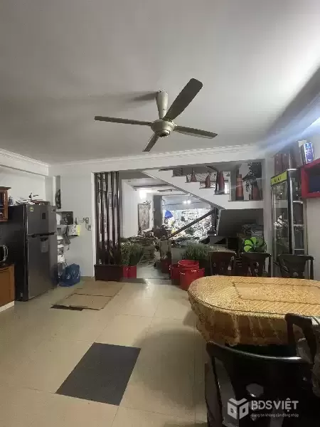 cho thuê nhà mặt tiền khu chợ Hàn đường Phạm Phú Thứ Đà Nẵng dt 125 m2 giá rẻ