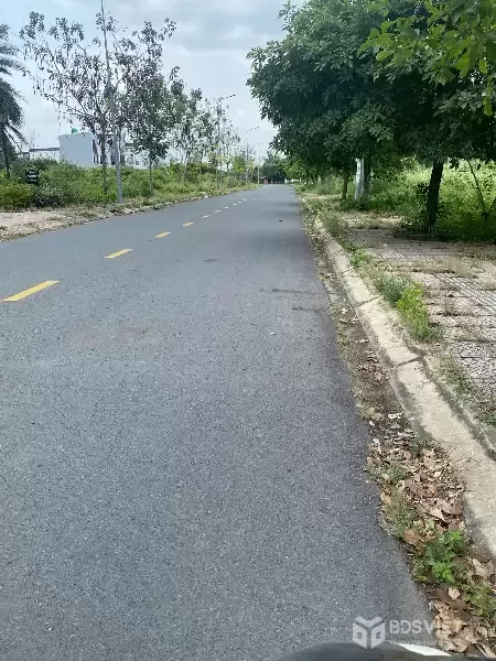 Suất ưu đãi 7 lô đất công chứng ngay, khu dân cư Vườn thơm new city SHR